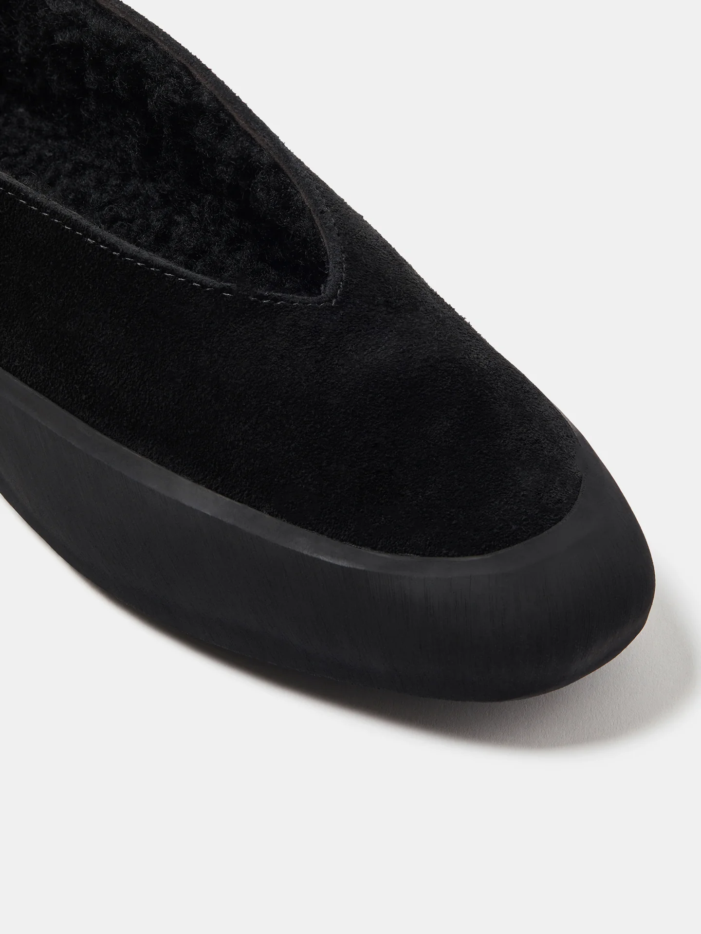 Apres Ski / Black Shearling - Image 5
