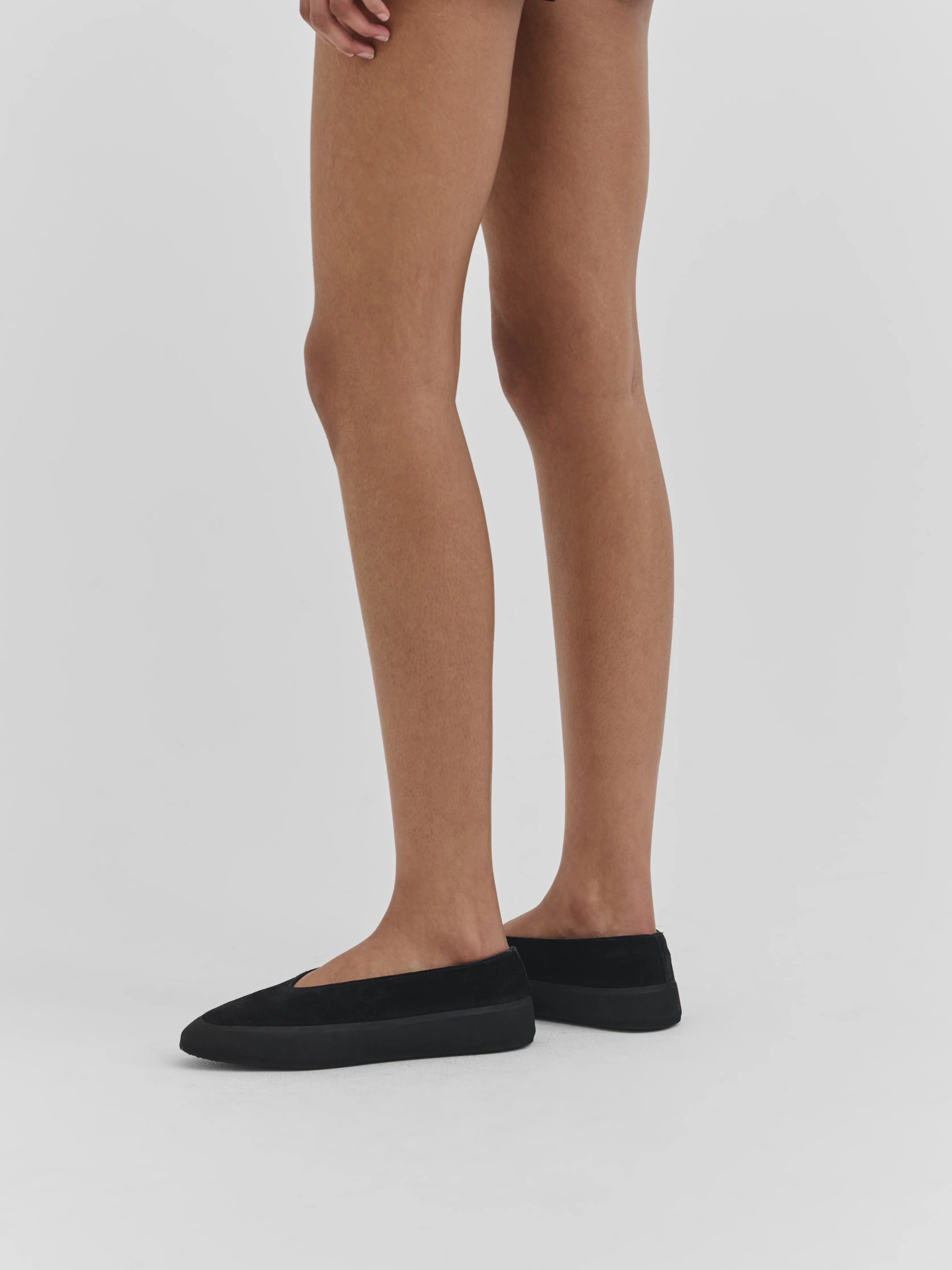 Apres Ski / Black Shearling - Image 6