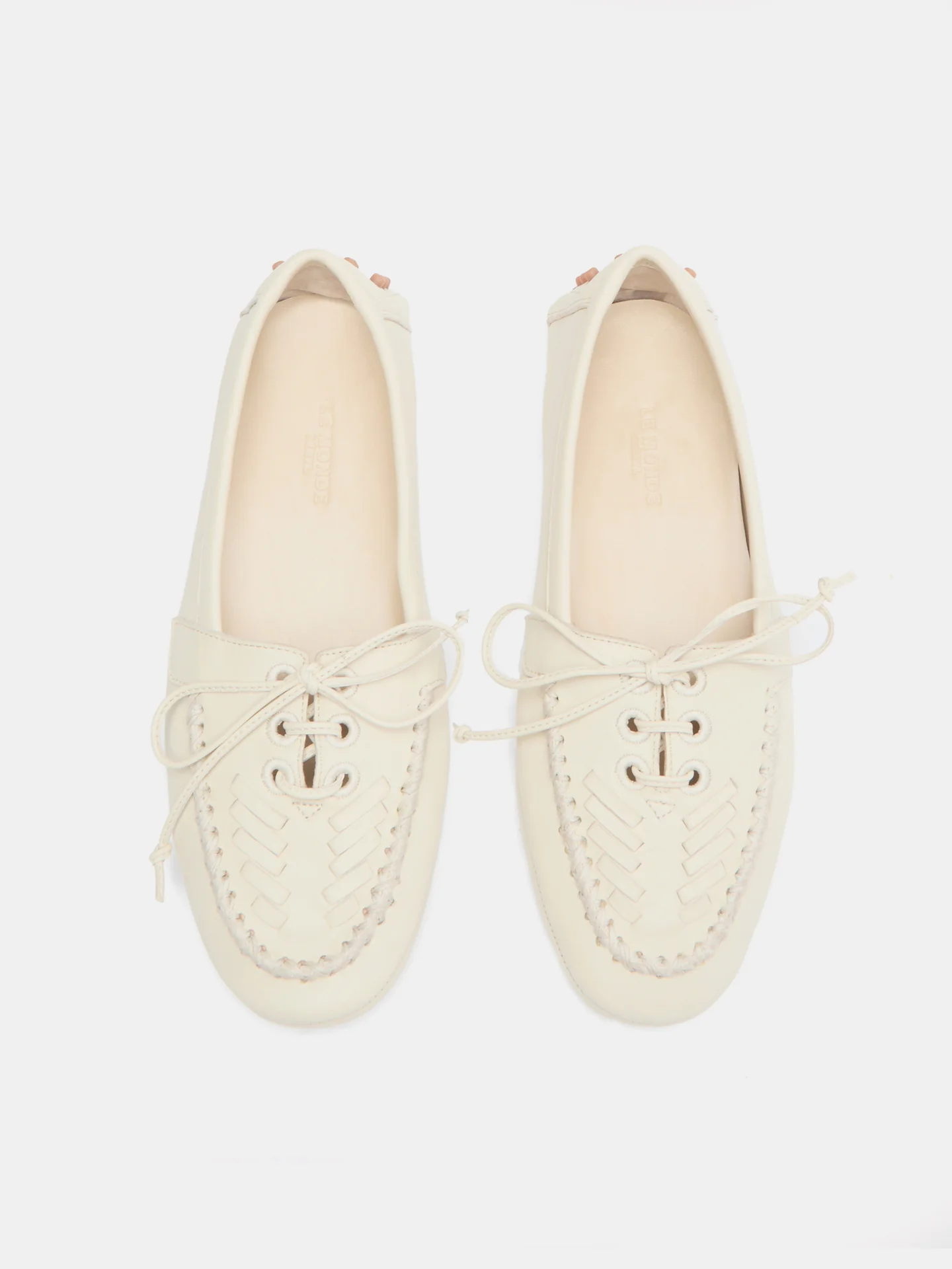 Driver Moccasin / Ecru Leather Embroidered - Image 3