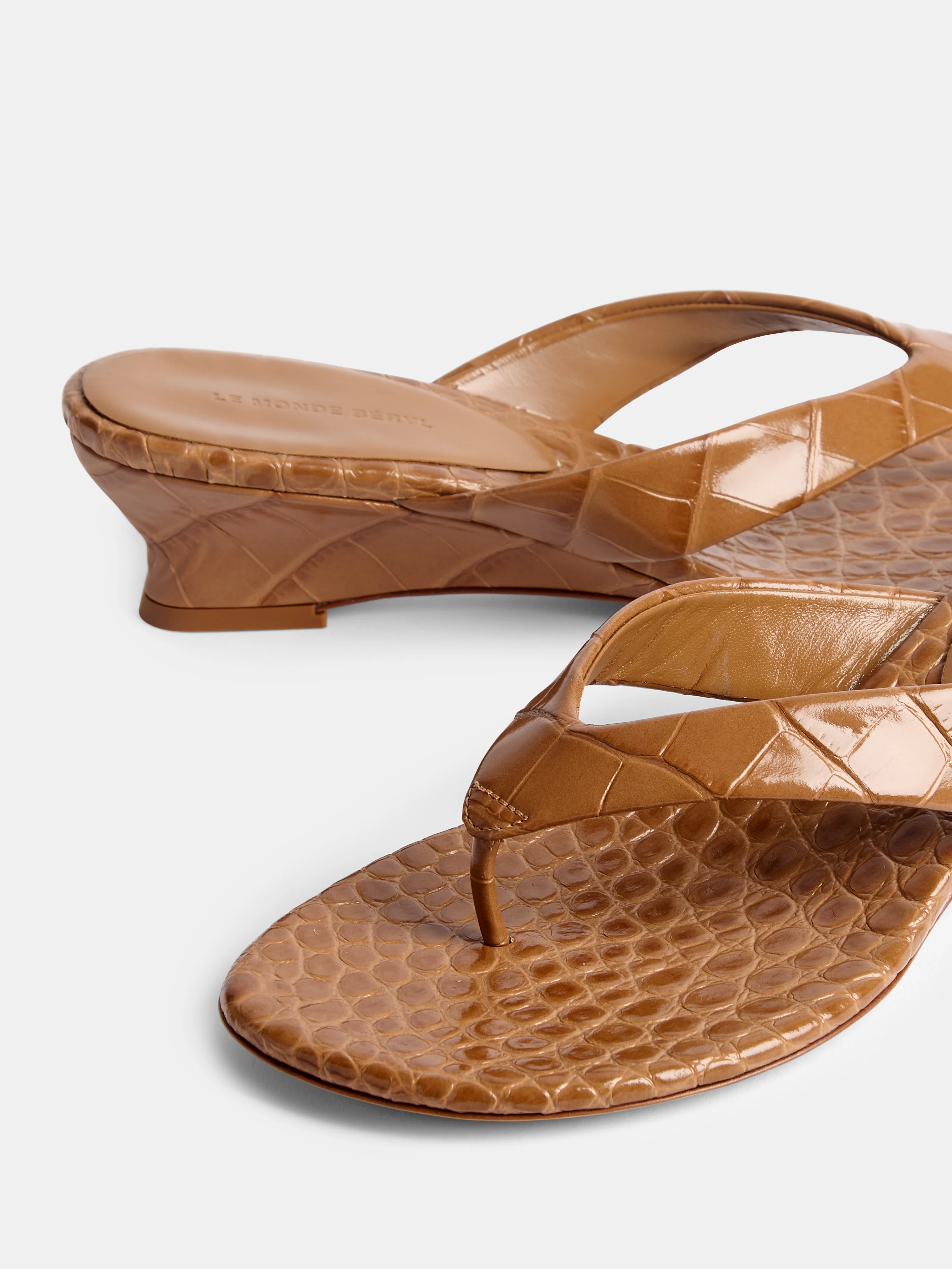 Micro Wedge Thong / Brown Croc Effect Leather - Image 4