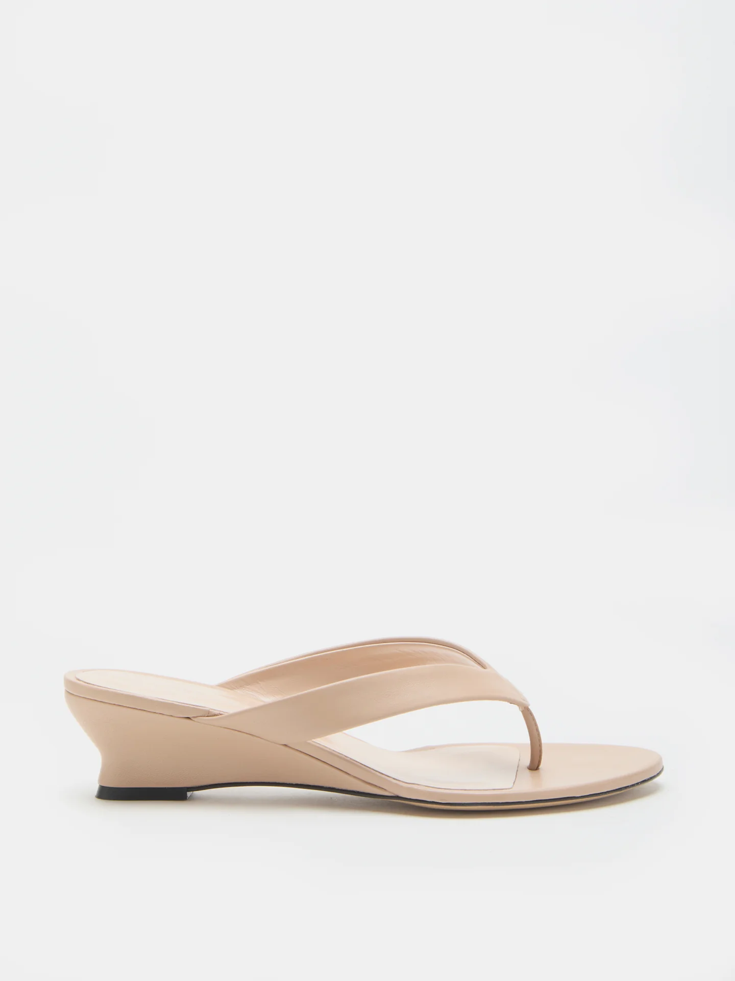 Micro Wedge Thong / Fawn Leather